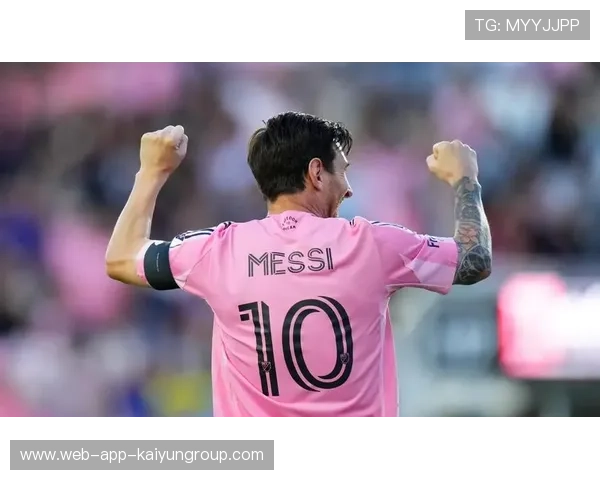 孔帕尼带队6连胜，神锋32岁梅开二度击溃世俱杯冠军，孔帕尼加盟曼城